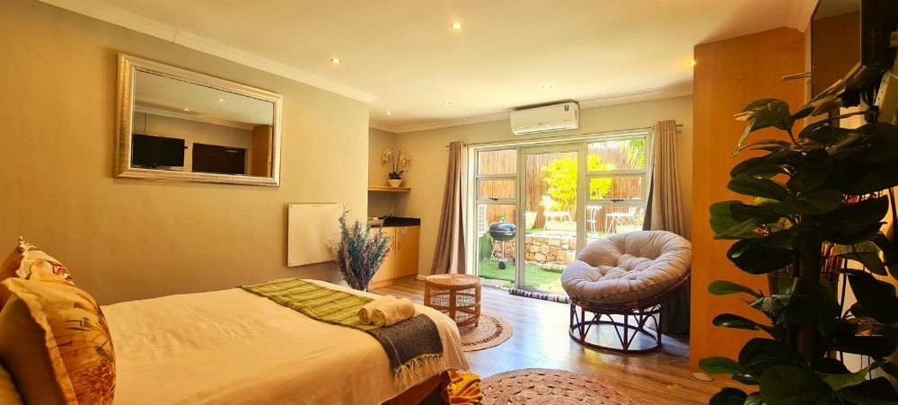 African Groove Camps Bay Image 40
